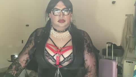 Snapshot of sluttygina1 chatting on December 28, 9:40 pm sluttygina1 online show from December 28, 9:40 pm