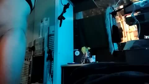 slutviki online show from November 5, 11:40 pm