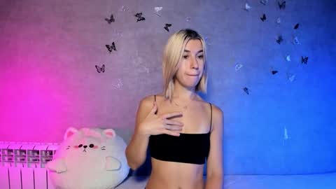 Melani online show from September 24, 9:10 pm