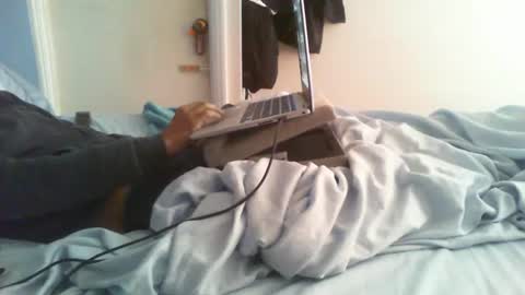 smallguy19945 online show from May 16, 5:59 am