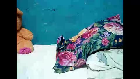 jess online show from December 23, 2:18 am