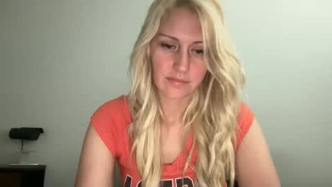 smexxii93 online show from May 12, 5:33 pm