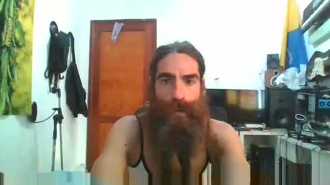 Snapshot of smile3555 chatting on October 11, 7:24 am willy online show from October 11, 7:24 am