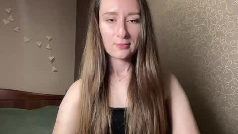 smilequeen_ online show from October 7, 6:04 pm