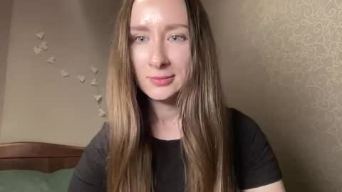 smilequeen_ online show from October 18, 6:12 pm