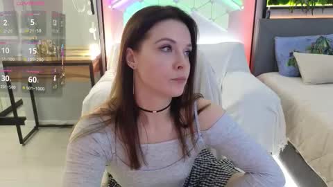 smilym online show from February 4, 10:24 pm