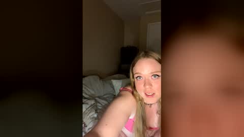 smirkboss online show from May 14, 4:32 am