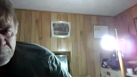 smittytom764923 online show from October 1, 7:51 am