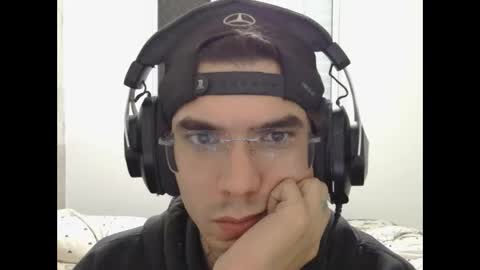 smoke_ink online show from April 30, 7:46 am