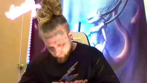 smoke online show from March 19, 3:50 pm