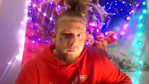 smoke online show from March 7, 6:43 pm