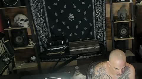 Smokey915 online show from January 15, 12:19 am