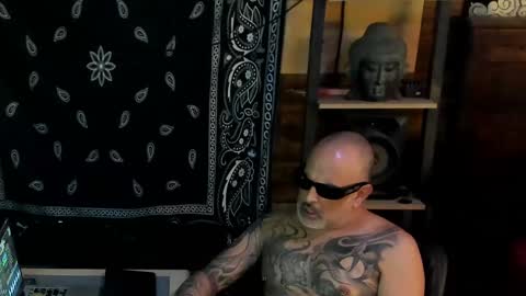 Smokey915 online show from March 5, 12:16 am