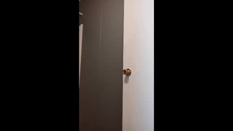 smooth_groove666370 online show from February 24, 5:49 pm