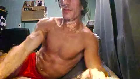 Snackyyyy online show from March 28, 1:18 am