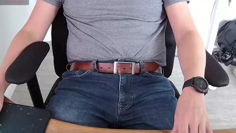 Sneakybill online show from March 24, 7:36 am