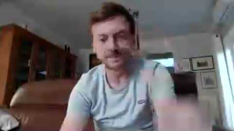 snoecks online show from July 23, 6:49 pm