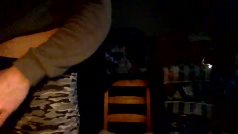 snoopy5644 online show from December 12, 3:16 pm