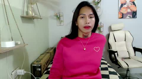 snow_2000 online show from February 25, 2:20 pm