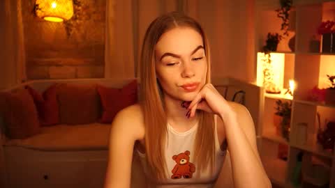 Hanna online show from December 5, 12:06 pm