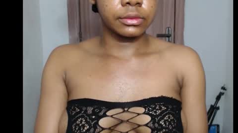 snowdrop5 online show from November 2, 9:48 pm