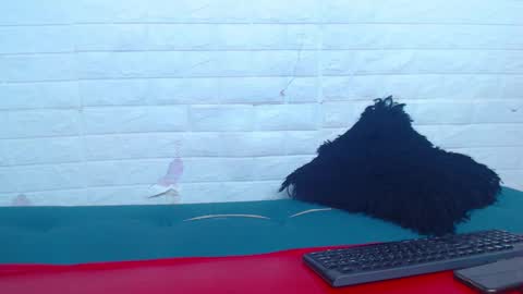 Shell online show from January 17, 6:33 pm