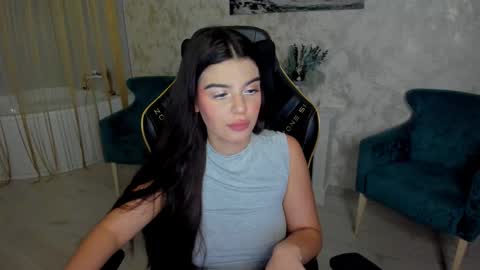 snowingwinter online show from October 6, 7:53 pm