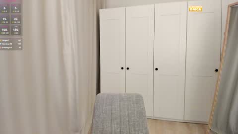 Ann online show from October 4, 3:54 pm