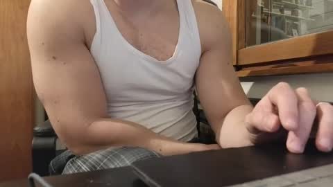 Snapshot of so_thick chatting on March 12, 4:08 am luca -   online show from March 12, 4:08 am