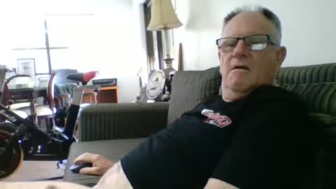Snapshot of sofar06 chatting on December 24, 12:11 am sofar06 online show from December 24, 12:11 am