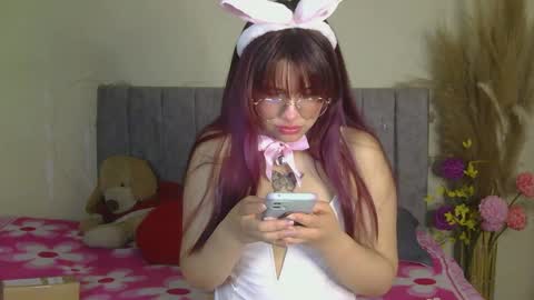 Sophie online show from September 8, 4:17 pm