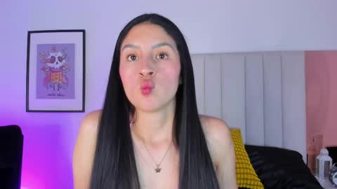 Soffy  online show from May 12, 12:14 pm