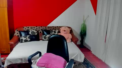 Soffy online show from October 9, 5:13 am