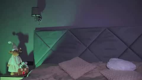 soffyasi online show from December 17, 12:23 pm