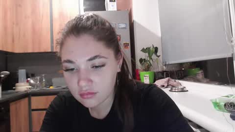 Snapshot of sofi_delightful chatting on February 22, 6:52 pm Sofi online show from February 22, 6:52 pm