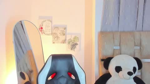 sofi smith online show from February 23, 2:57 pm