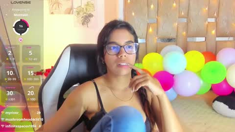 sofi smith online show from March 9, 10:19 pm