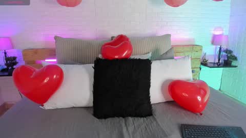 Snapshot of sofi_sp chatting on February 14, 11:42 am sofi_sp online show from February 14, 11:42 am