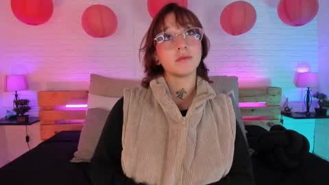 Snapshot of sofi_sp chatting on February 11, 11:31 am sofi_sp online show from February 11, 11:31 am