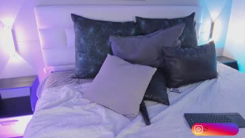 Snapshot of sofi_sp chatting on September 9, 1:33 pm sofi_sp online show from September 9, 1:33 pm