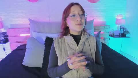 Snapshot of sofi_sp chatting on March 6, 11:36 am sofi_sp online show from March 6, 11:36 am