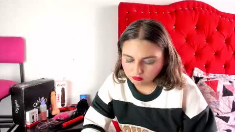 Sofia  bella online show from July 21, 6:43 pm