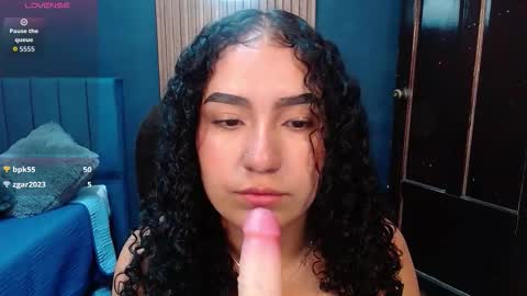 Sofia blo0m  online show from February 21, 1:36 pm