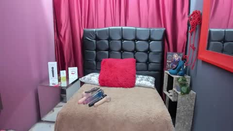 Miss Sofi online show from February 25, 11:36 am