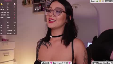 Sofi online show from December 15, 10:39 pm