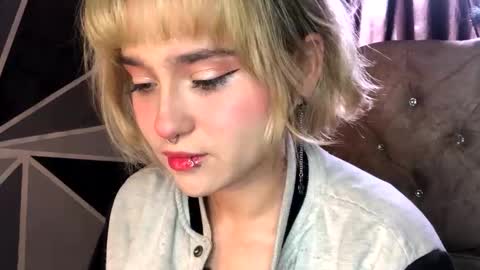 Sofia Jimenez online show from October 19, 7:18 pm