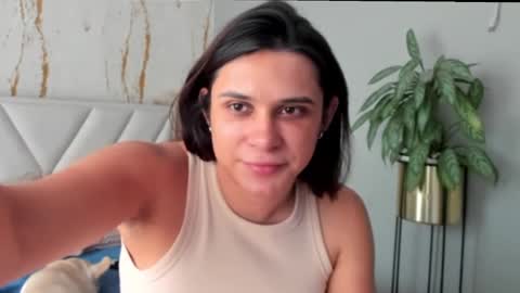 Snapshot of sofia_rivers_ chatting on February 27, 1:28 pm sofia_rivers_ online show from February 27, 1:28 pm