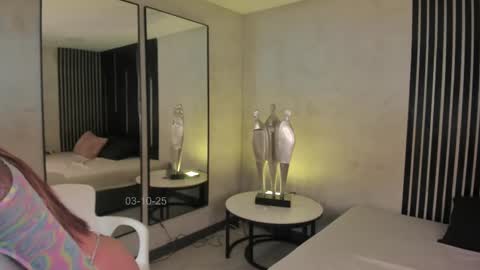 Sofia online show from October 4, 12:08 am