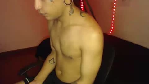 sofiaanddamian online show from December 3, 10:32 pm