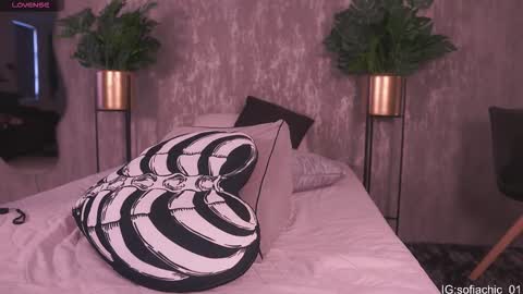 Sofia online show from October 4, 4:27 pm